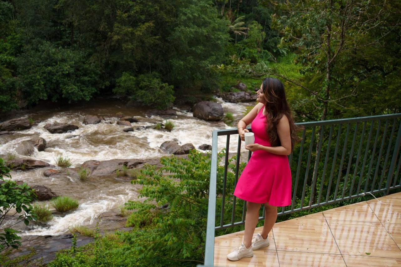 Eden Woods Resorts And Spa Munnar Exterior photo